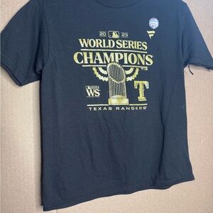 Kids Medium 5/6 TEXAS RANGERS World Series Champions Black T-Shirt NWOT
